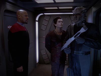 Star Trek: Deep Space Nine Screencaps "To the Death" (S4:E23)