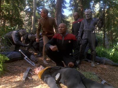 Star Trek: Deep Space Nine Screencaps "To the Death" (S4:E23)
