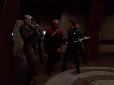 Star Trek: Deep Space Nine Screencaps "To the Death" (S4:E23)
