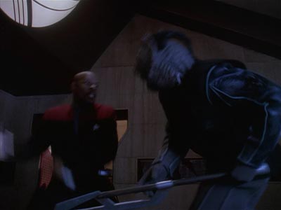 Star Trek: Deep Space Nine Screencaps "To the Death" (S4:E23)