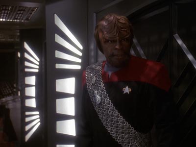 Star Trek: Deep Space Nine Screencaps "The Quickening" (S4:E24)