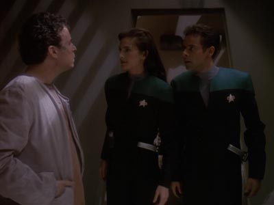 Star Trek: Deep Space Nine Screencaps "The Quickening" (S4:E24)