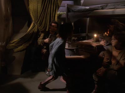 Star Trek: Deep Space Nine Screencaps "The Quickening" (S4:E24)
