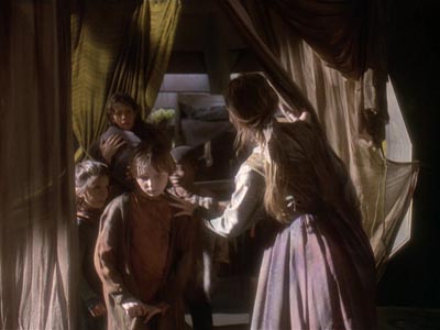 Star Trek: Deep Space Nine Screencaps "The Quickening" (S4:E24)