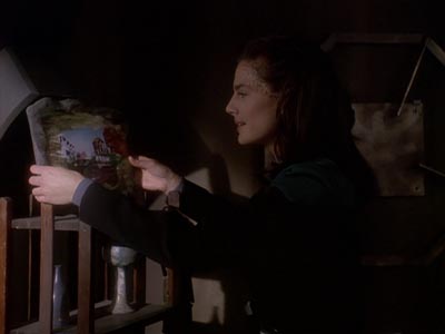 Star Trek: Deep Space Nine Screencaps "The Quickening" (S4:E24)