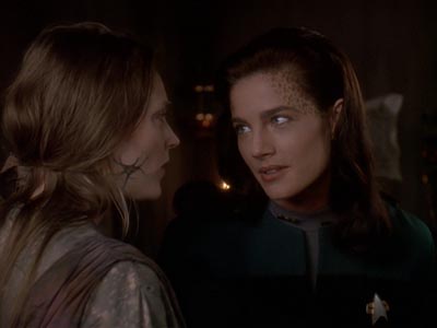 Star Trek: Deep Space Nine Screencaps "The Quickening" (S4:E24)