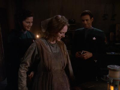 Star Trek: Deep Space Nine Screencaps "The Quickening" (S4:E24)