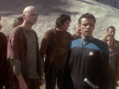 Star Trek: Deep Space Nine Screencaps "The Quickening" (S4:E24)