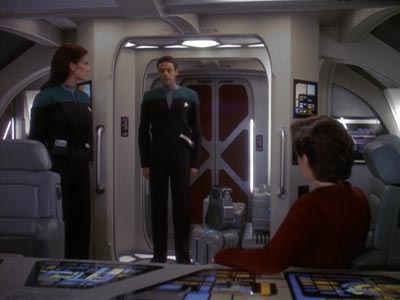 Star Trek: Deep Space Nine Screencaps "The Quickening" (S4:E24)