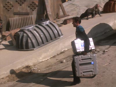 Star Trek: Deep Space Nine Screencaps "The Quickening" (S4:E24)