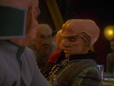 Star Trek: Deep Space Nine Screencaps "Body Parts" (S4:E25)