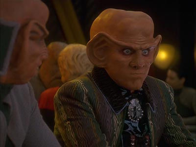 Star Trek: Deep Space Nine Screencaps "Body Parts" (S4:E25)