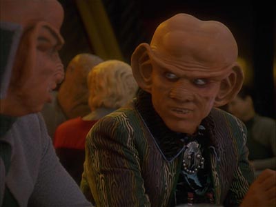 Star Trek: Deep Space Nine Screencaps "Body Parts" (S4:E25)