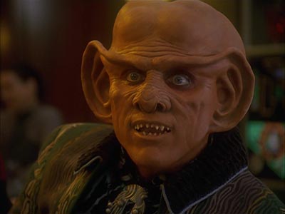 Star Trek: Deep Space Nine Screencaps "Body Parts" (S4:E25)
