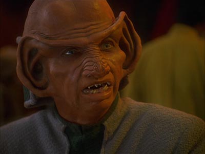 Star Trek: Deep Space Nine Screencaps "Body Parts" (S4:E25)