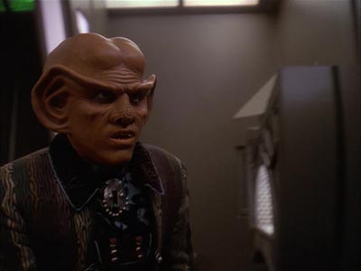 Star Trek: Deep Space Nine Screencaps "Body Parts" (S4:E25)