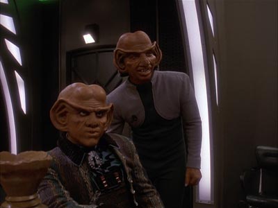 Star Trek: Deep Space Nine Screencaps "Body Parts" (S4:E25)