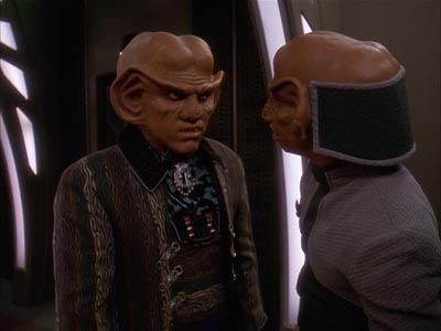 Star Trek: Deep Space Nine Screencaps "Body Parts" (S4:E25)