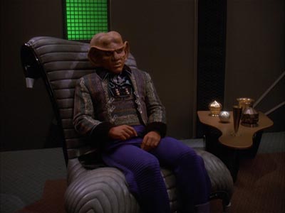 Star Trek: Deep Space Nine Screencaps "Body Parts" (S4:E25)