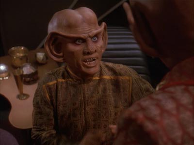 Star Trek: Deep Space Nine Screencaps "Body Parts" (S4:E25)