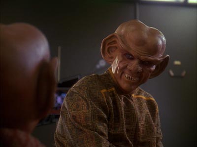 Star Trek: Deep Space Nine Screencaps "Body Parts" (S4:E25)