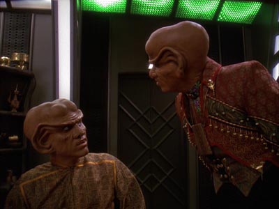 Star Trek: Deep Space Nine Screencaps "Body Parts" (S4:E25)