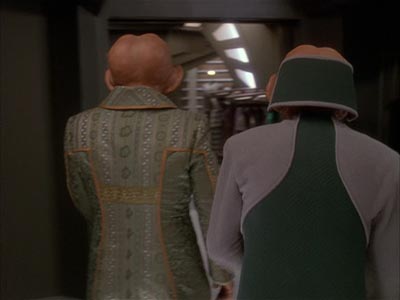 Star Trek: Deep Space Nine Screencaps "Body Parts" (S4:E25)