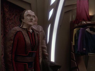 Star Trek: Deep Space Nine Screencaps "Body Parts" (S4:E25)