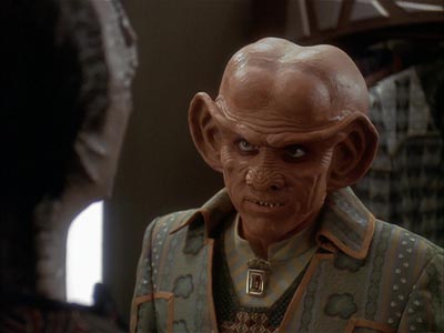 Star Trek: Deep Space Nine Screencaps "Body Parts" (S4:E25)