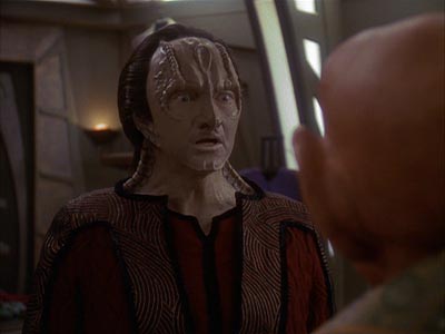Star Trek: Deep Space Nine Screencaps "Body Parts" (S4:E25)