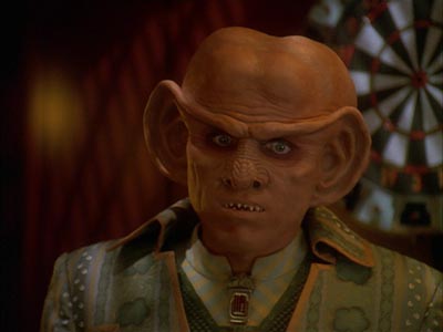 Star Trek: Deep Space Nine Screencaps "Body Parts" (S4:E25)