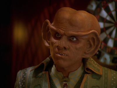 Star Trek: Deep Space Nine Screencaps "Body Parts" (S4:E25)