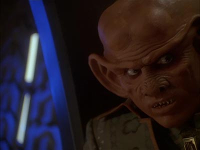 Star Trek: Deep Space Nine Screencaps "Body Parts" (S4:E25)