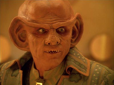 Star Trek: Deep Space Nine Screencaps "Body Parts" (S4:E25)