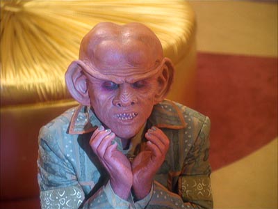 Star Trek: Deep Space Nine Screencaps "Body Parts" (S4:E25)