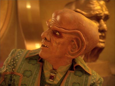 Star Trek: Deep Space Nine Screencaps "Body Parts" (S4:E25)