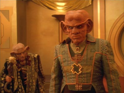 Star Trek: Deep Space Nine Screencaps "Body Parts" (S4:E25)