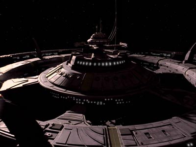 Star Trek: Deep Space Nine Screencaps "Body Parts" (S4:E25)
