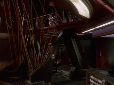 Star Trek: Deep Space Nine Screencaps "Body Parts" (S4:E25)