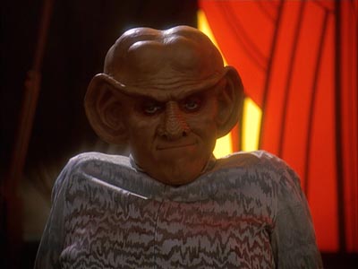 Star Trek: Deep Space Nine Screencaps "Body Parts" (S4:E25)