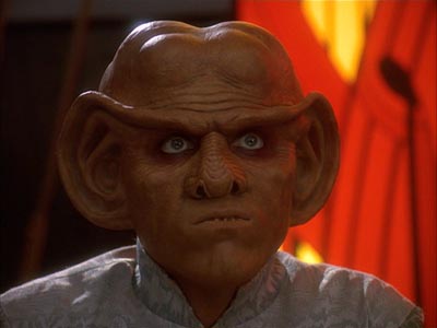 Star Trek: Deep Space Nine Screencaps "Body Parts" (S4:E25)