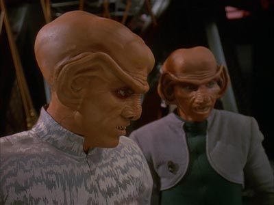 Star Trek: Deep Space Nine Screencaps "Body Parts" (S4:E25)