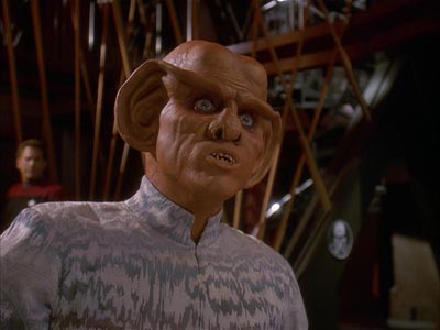 Star Trek: Deep Space Nine Screencaps "Body Parts" (S4:E25)