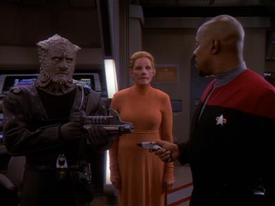Star Trek: Deep Space Nine Screencaps "Broken Link" (S4:E26)