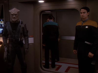 Star Trek: Deep Space Nine Screencaps "Broken Link" (S4:E26)