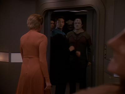 Star Trek: Deep Space Nine Screencaps "Broken Link" (S4:E26)