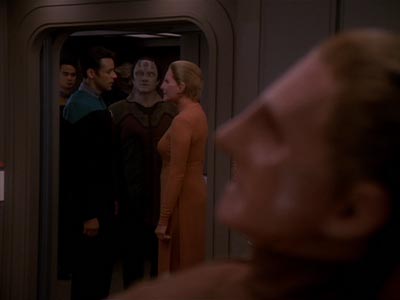 Star Trek: Deep Space Nine Screencaps "Broken Link" (S4:E26)