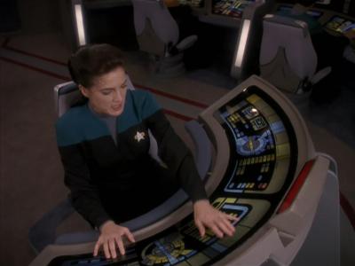 Star Trek: Deep Space Nine Screencaps "The Visitor" (S4:E3)