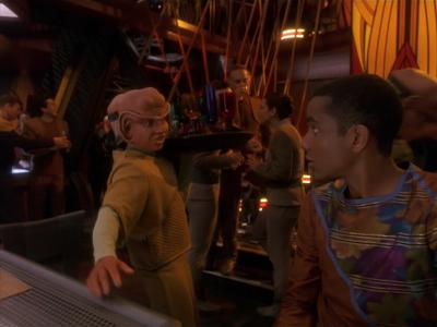 Star Trek: Deep Space Nine Screencaps "The Visitor" (S4:E3)