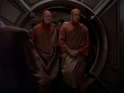 Star Trek: Deep Space Nine Screencaps "The Visitor" (S4:E3)